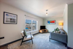 Exceptional 2BD apt with Oban Bay views - next to ferry terminal & train station